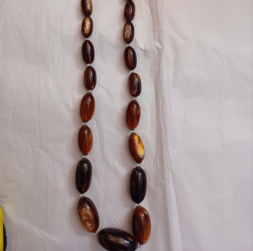 Long Vintage Necklace - Picture 2 of 6